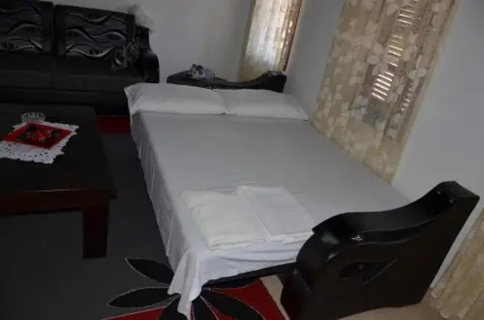 Tomor Shehu Guest House