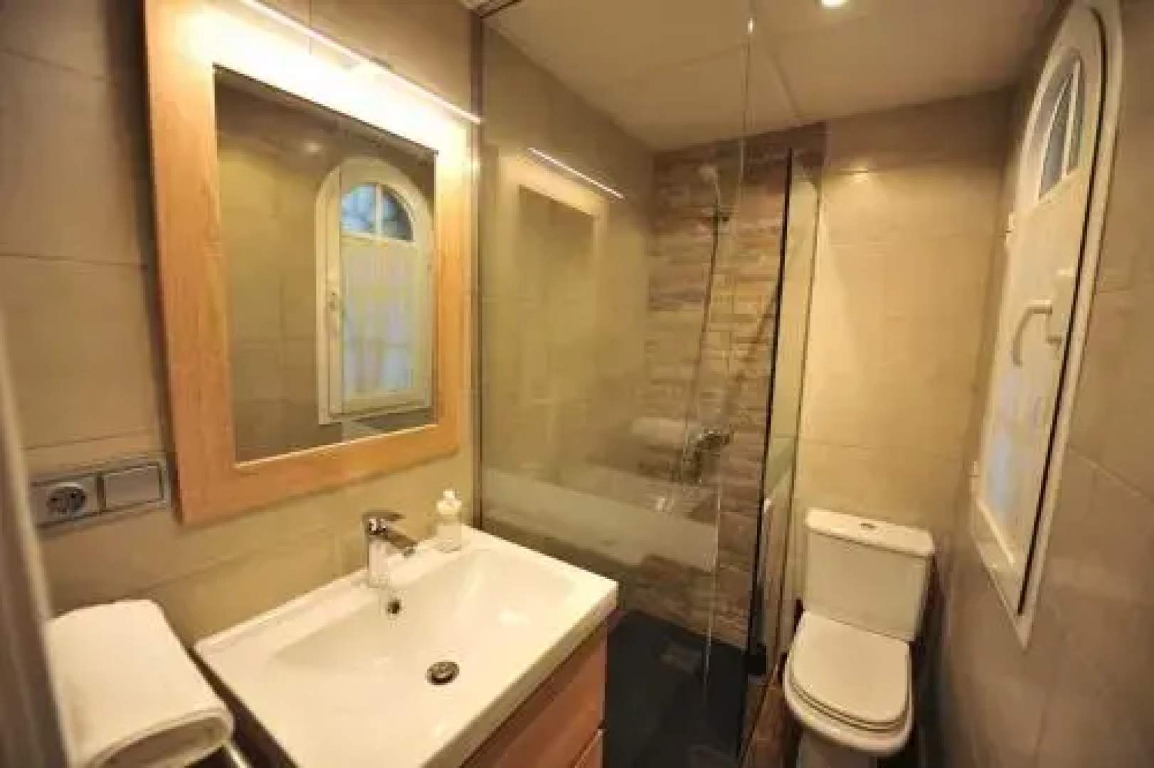 5 Rooms 5 baños Acceso Playa 2 Free Parking