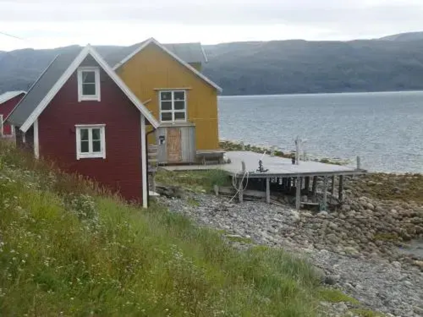 Månedskarbua