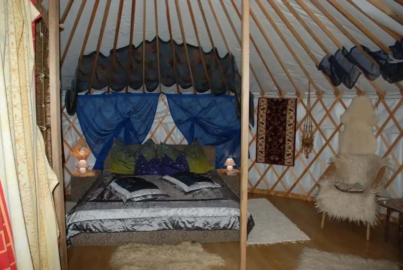 Panoráma Jurta Hotel