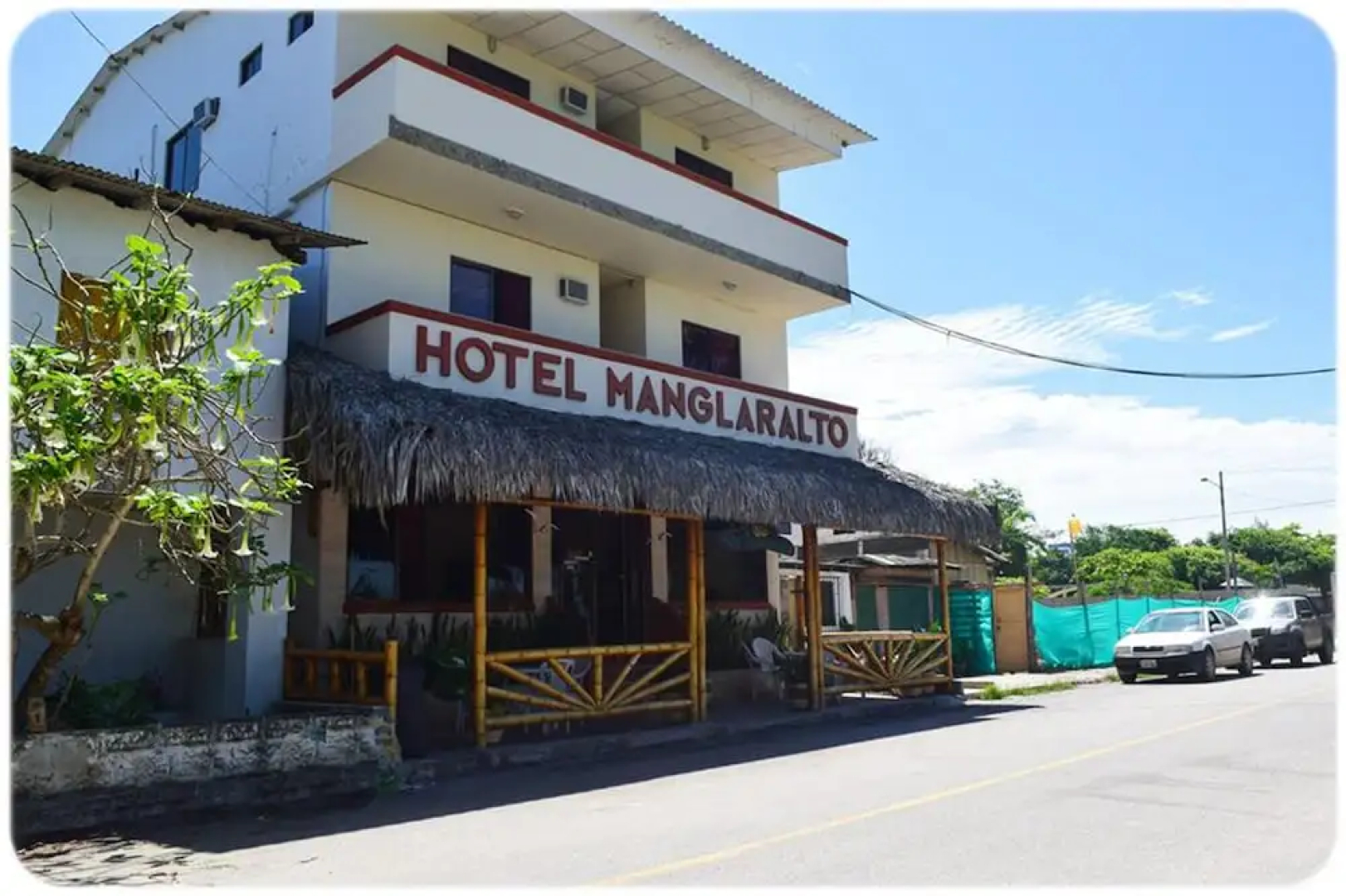 Hotel Manglaralto