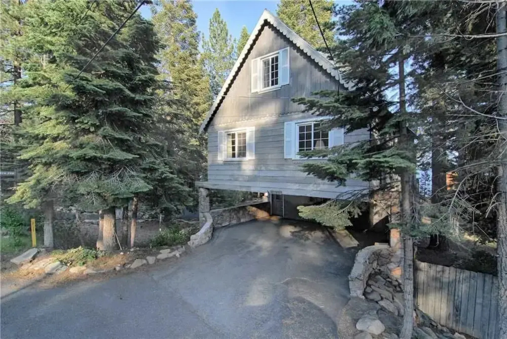 Huckleberry Hide-Away - 3 Br Cabin