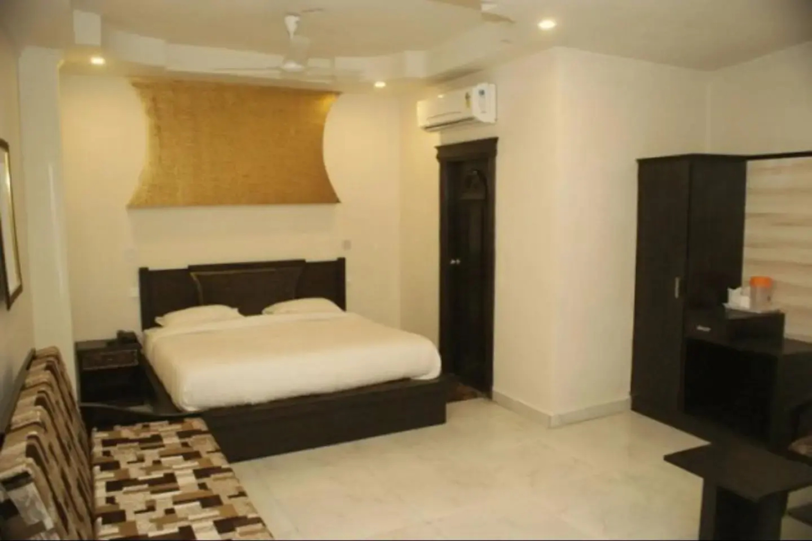 Hotel Shagun Palace