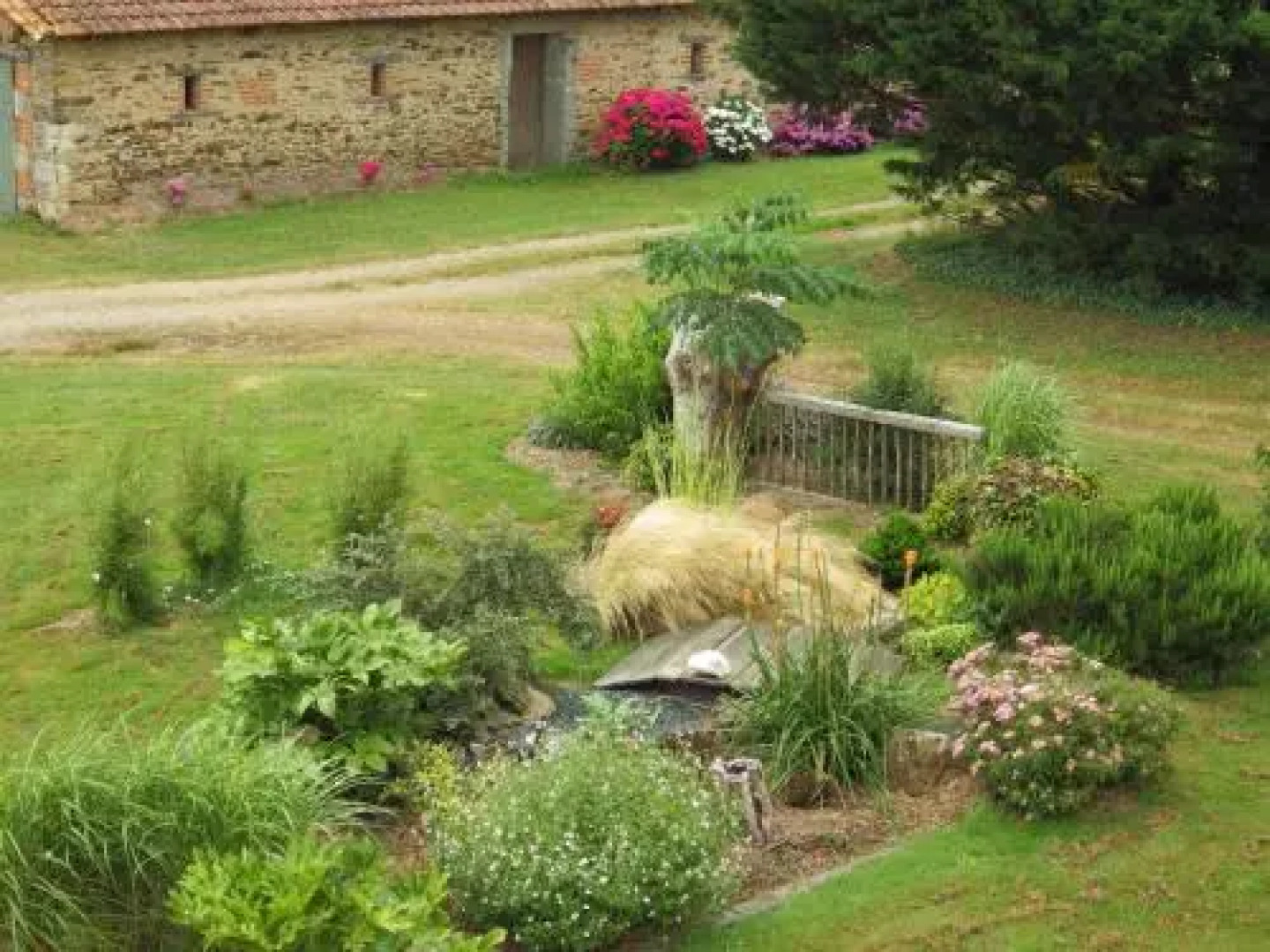 A la Haute Bouillere