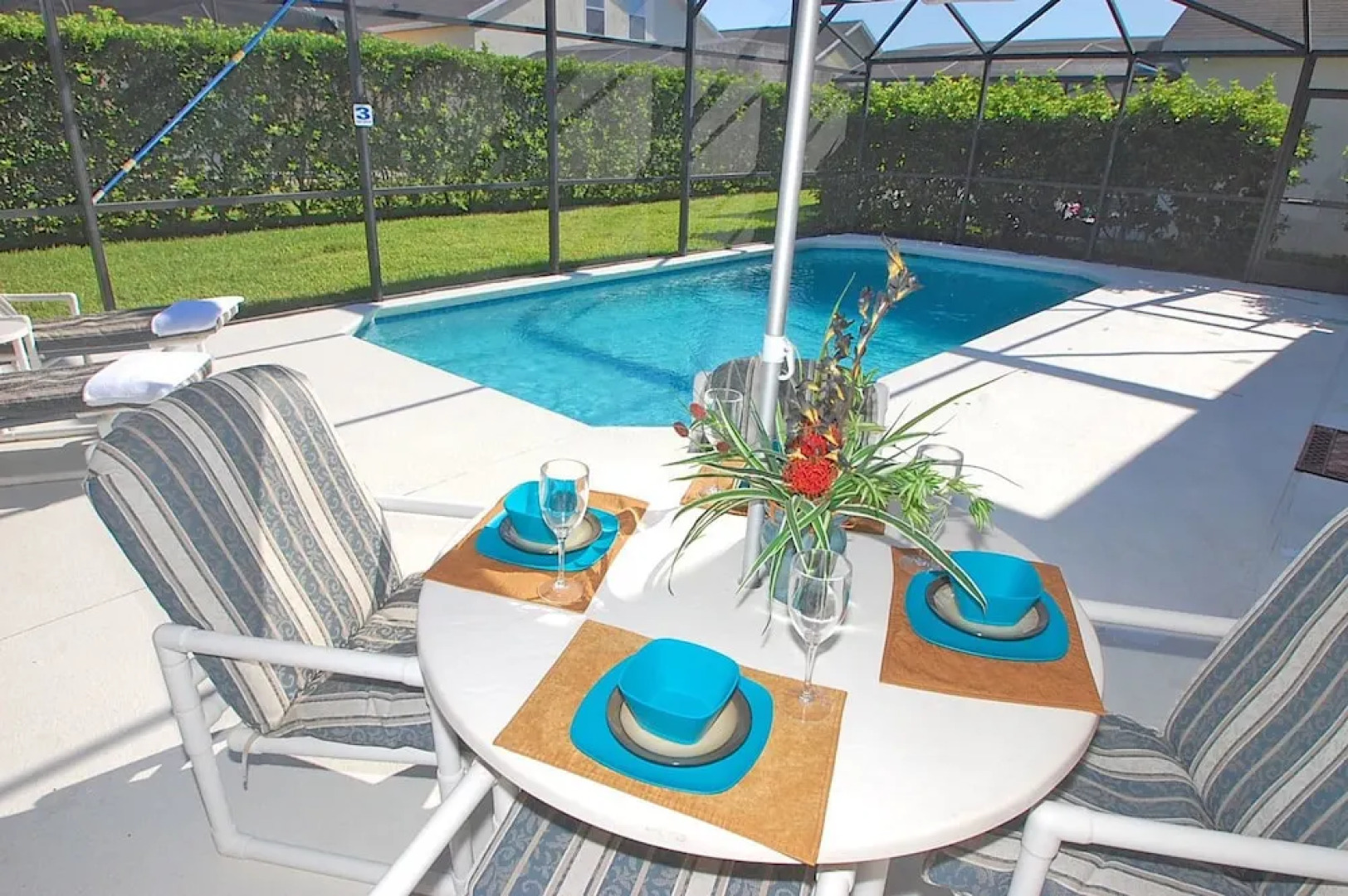 16623FM Sunlight Villa 3 Br villa by RedAwning