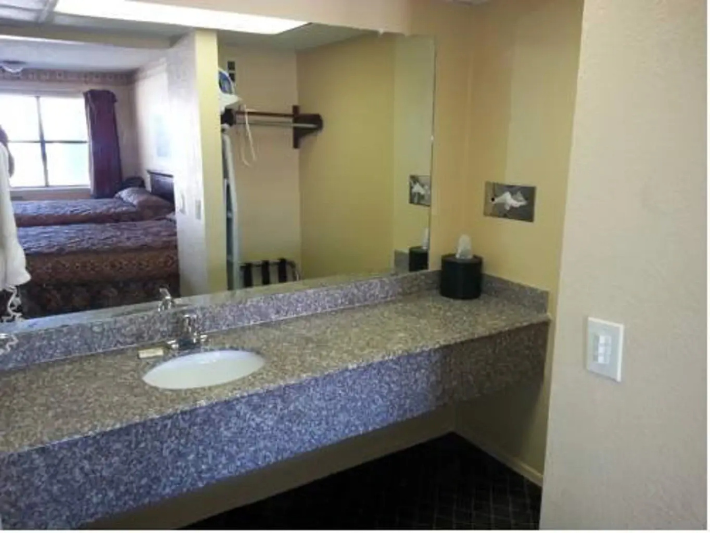 Tahlequah Motor Lodge