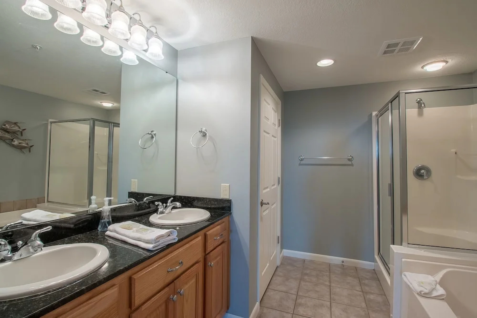 Legacy Towers-Legacy I 207