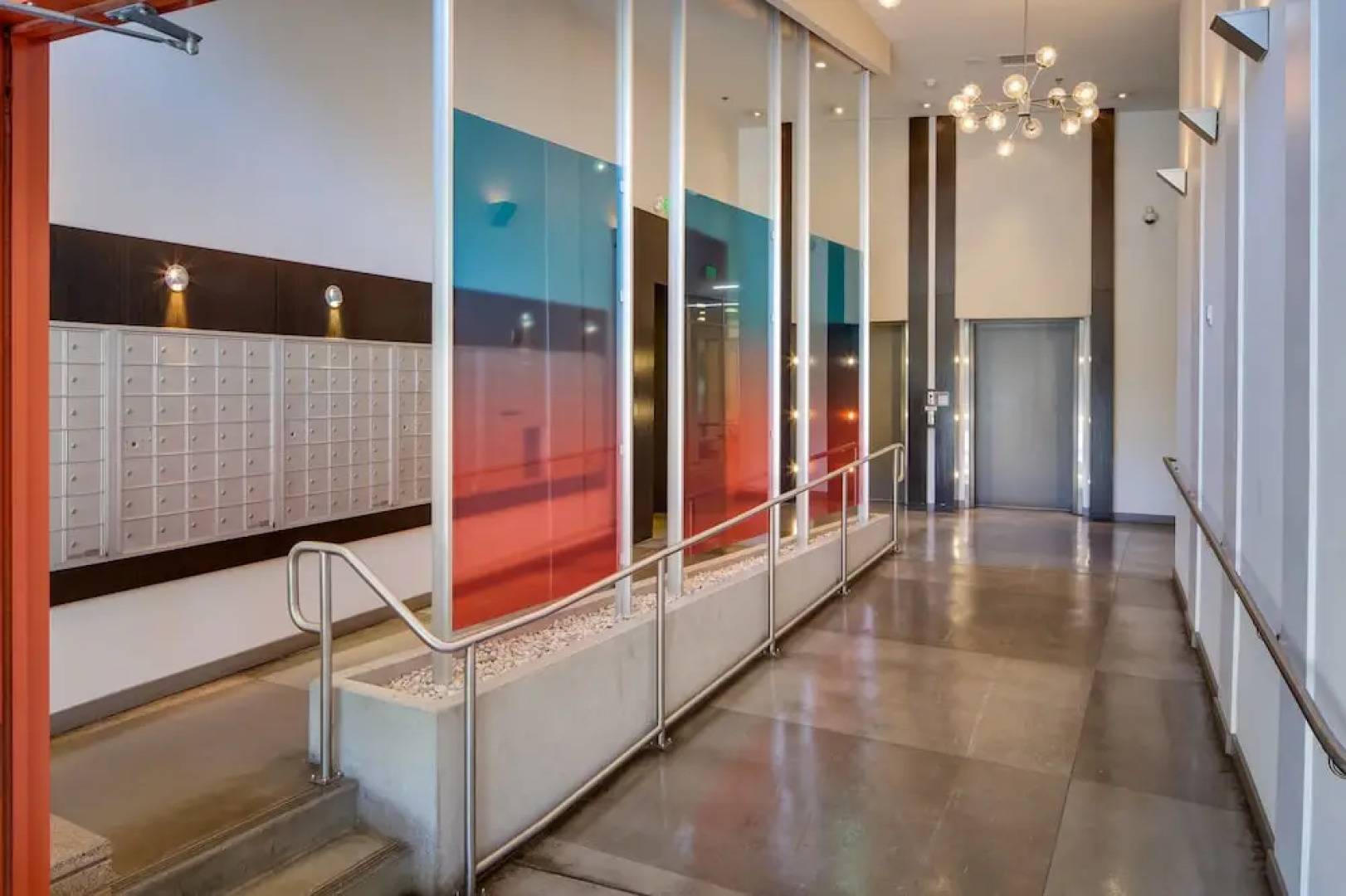 Stay Alfred on 7th Avenue