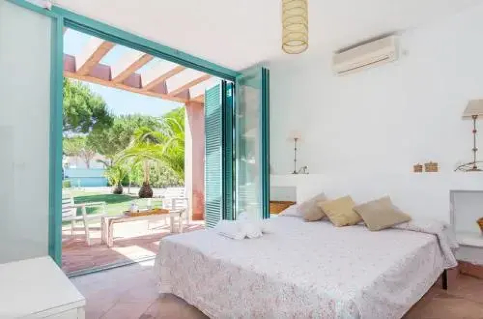 Casas Bohemian Villa Roche
