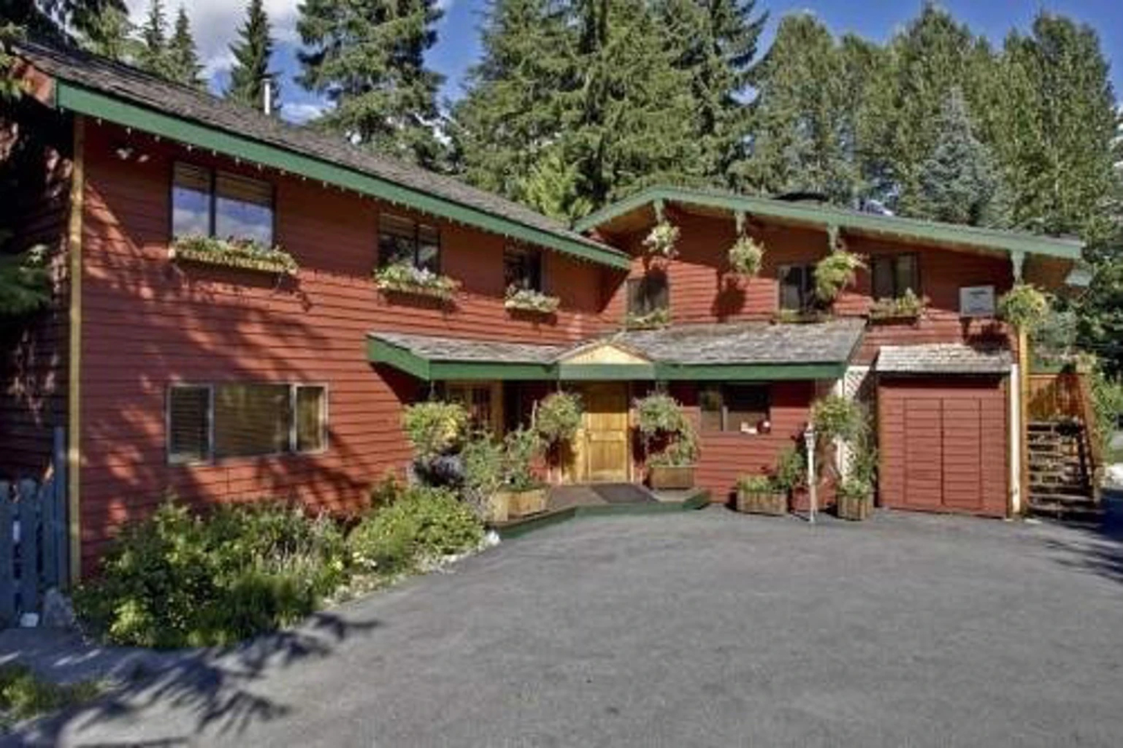 Cedar Springs Lodge