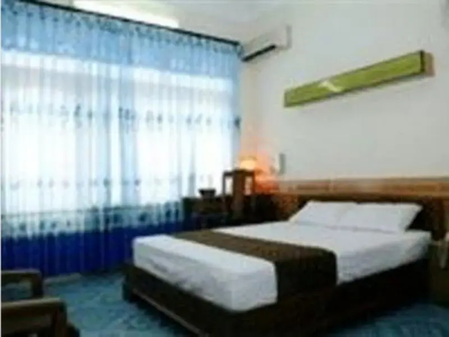Central Hotel