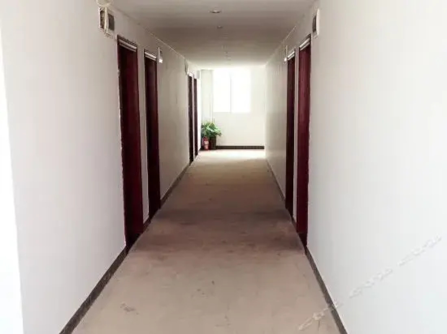 Penglai Business Hotel