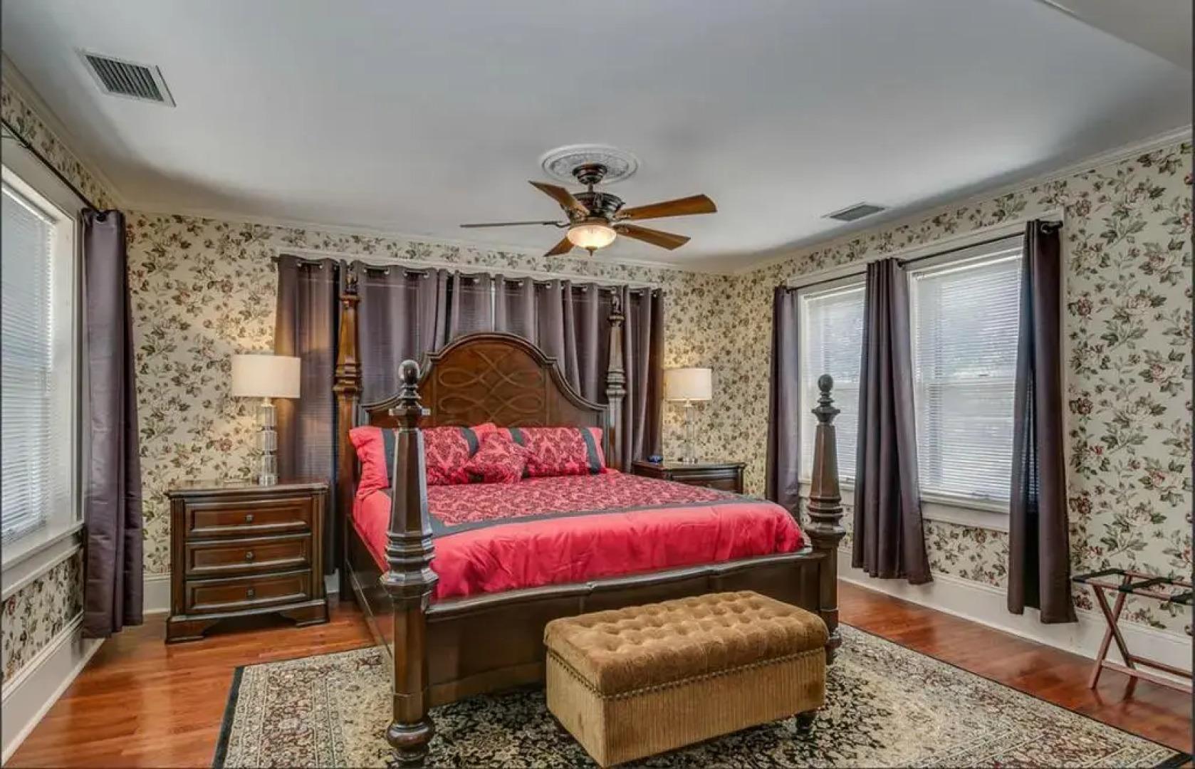 Wellington Place Inn