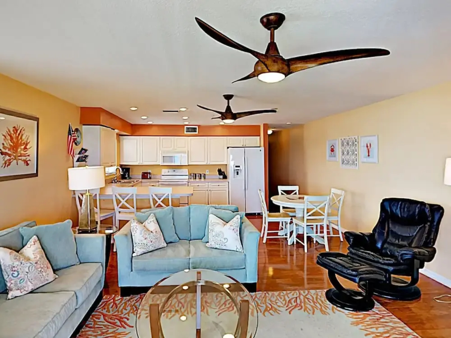 Unbeatable Beachside in Indian Rocks Beach by RedAwning