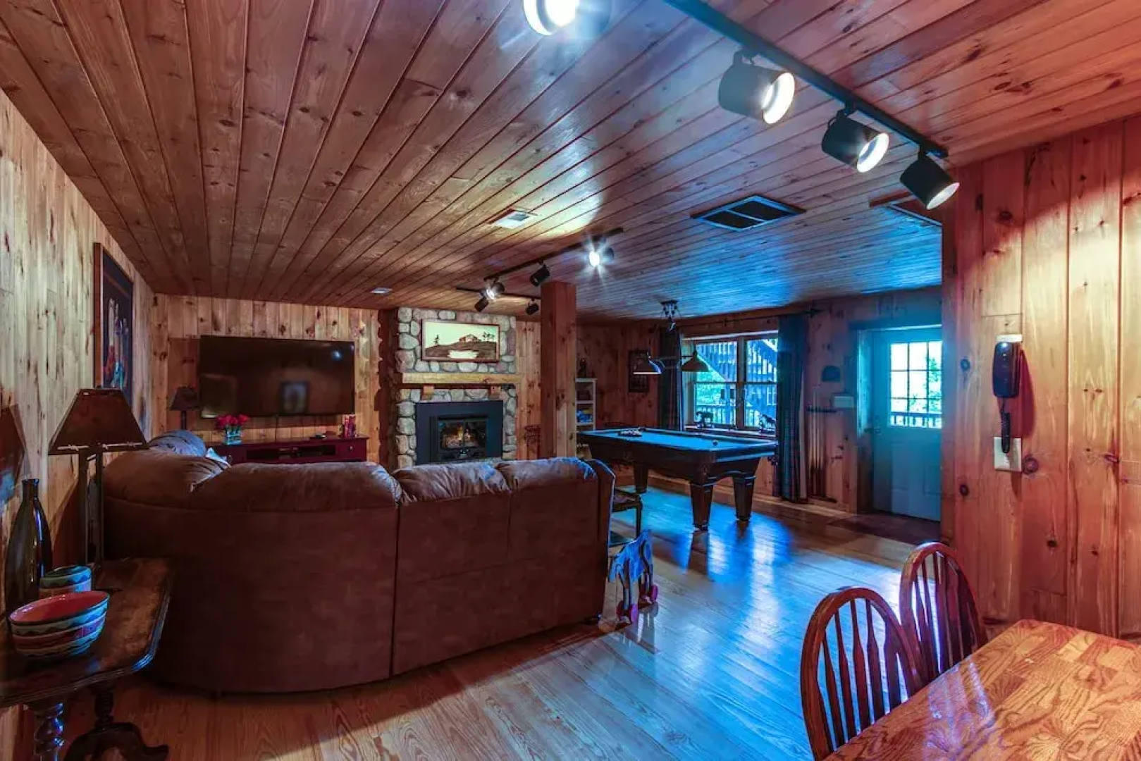 Rustler's Ridge - 3 Br Cabin