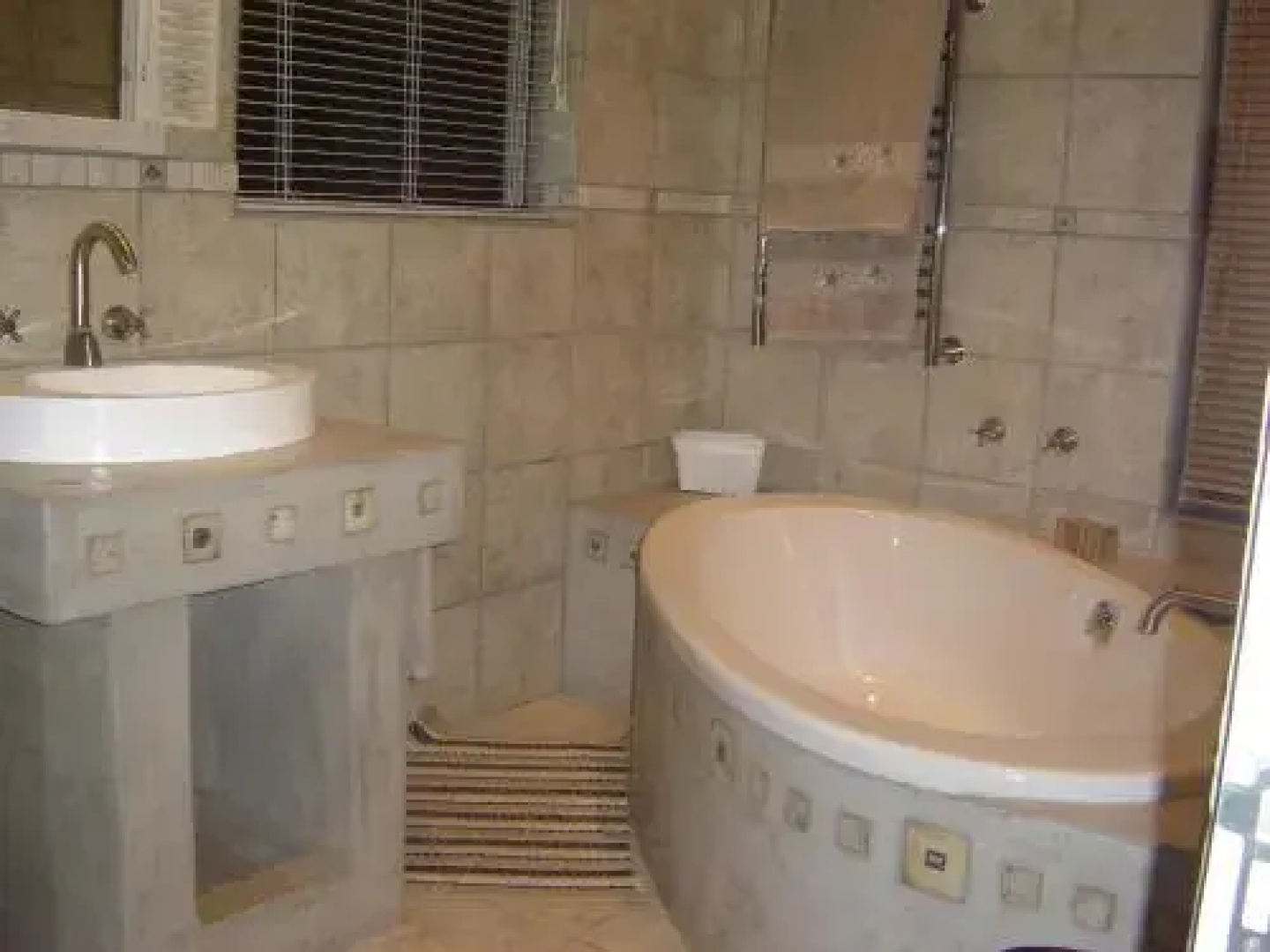 Lagoon View Self Catering