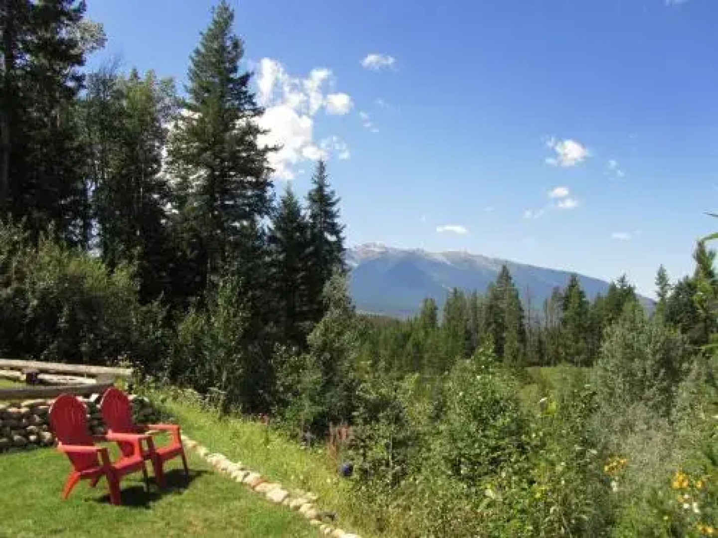 Bearberry Meadows Guest House