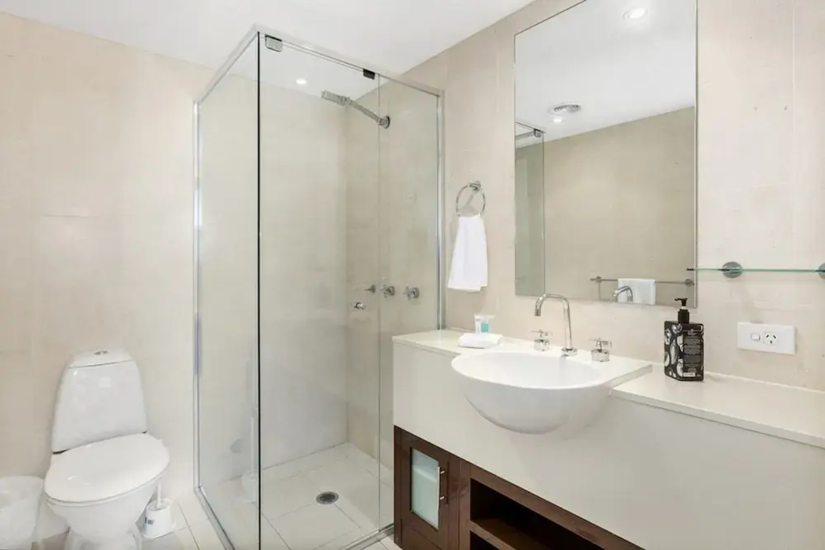 Resort Ocean Front Suite 2222