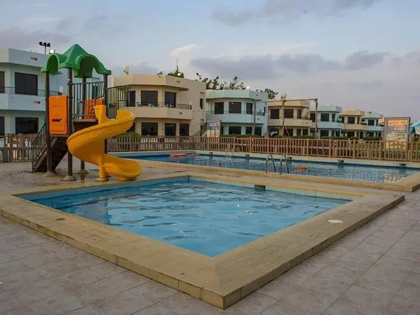 Lafontaine Abhor Resort