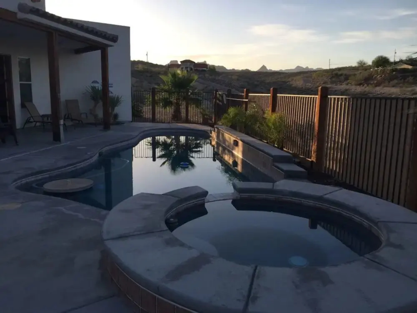 Laughlin Bullhead Home & Pool