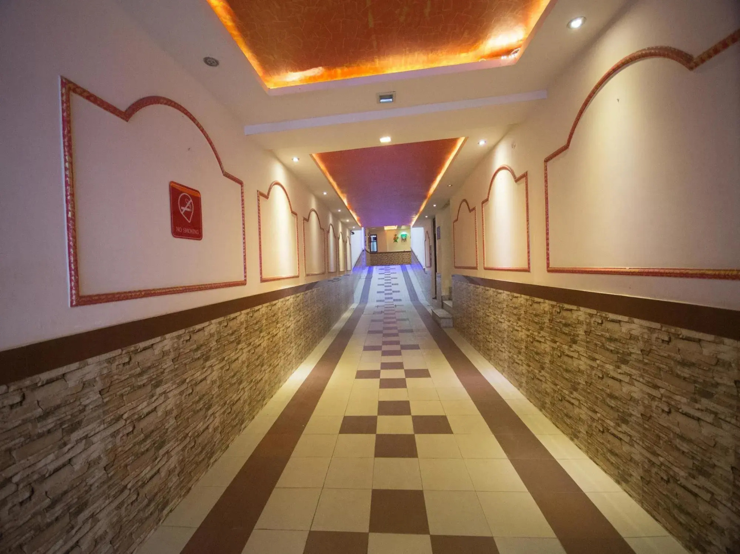 OYO 2263 Hotel Govinda Royal