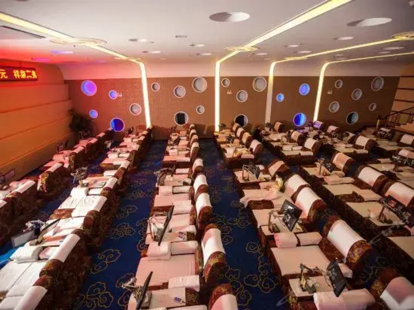 Weihai Xiangquan Business Hotel