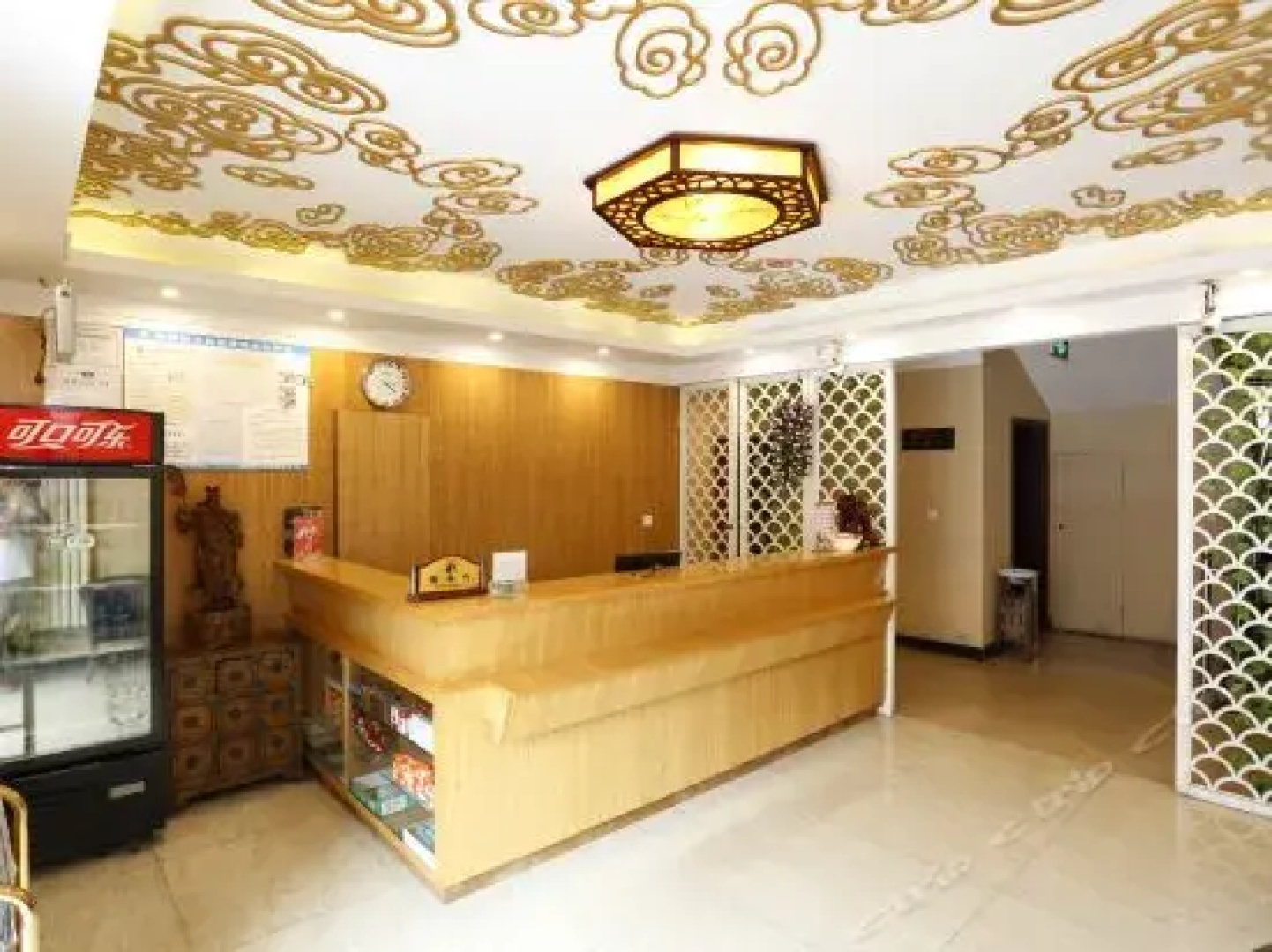Huamushen Holiday Hotel