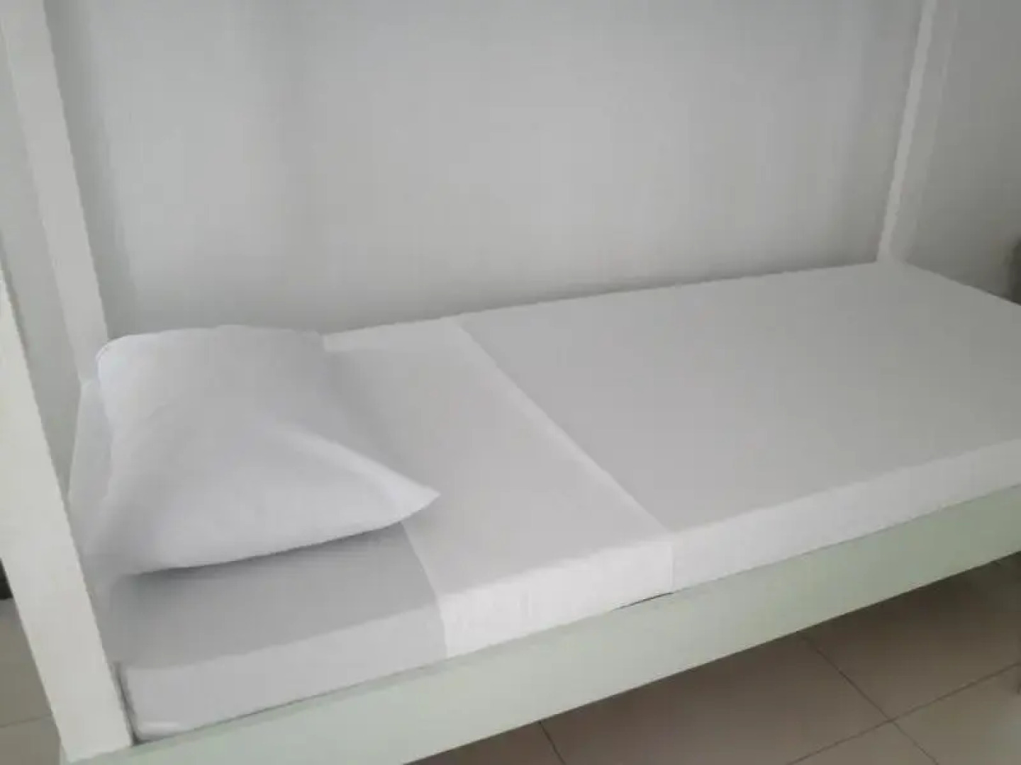 Airport Backpacker's Inn