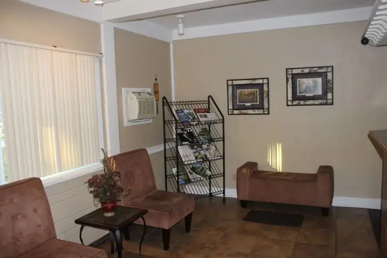 Eastwood Inn Of Wadena