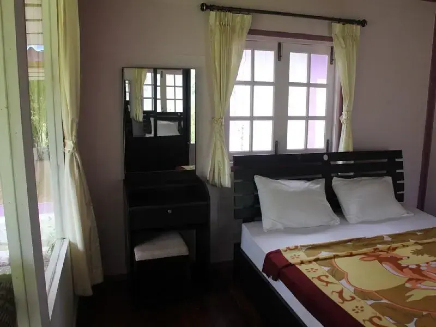Field Paradise 1 Hotel