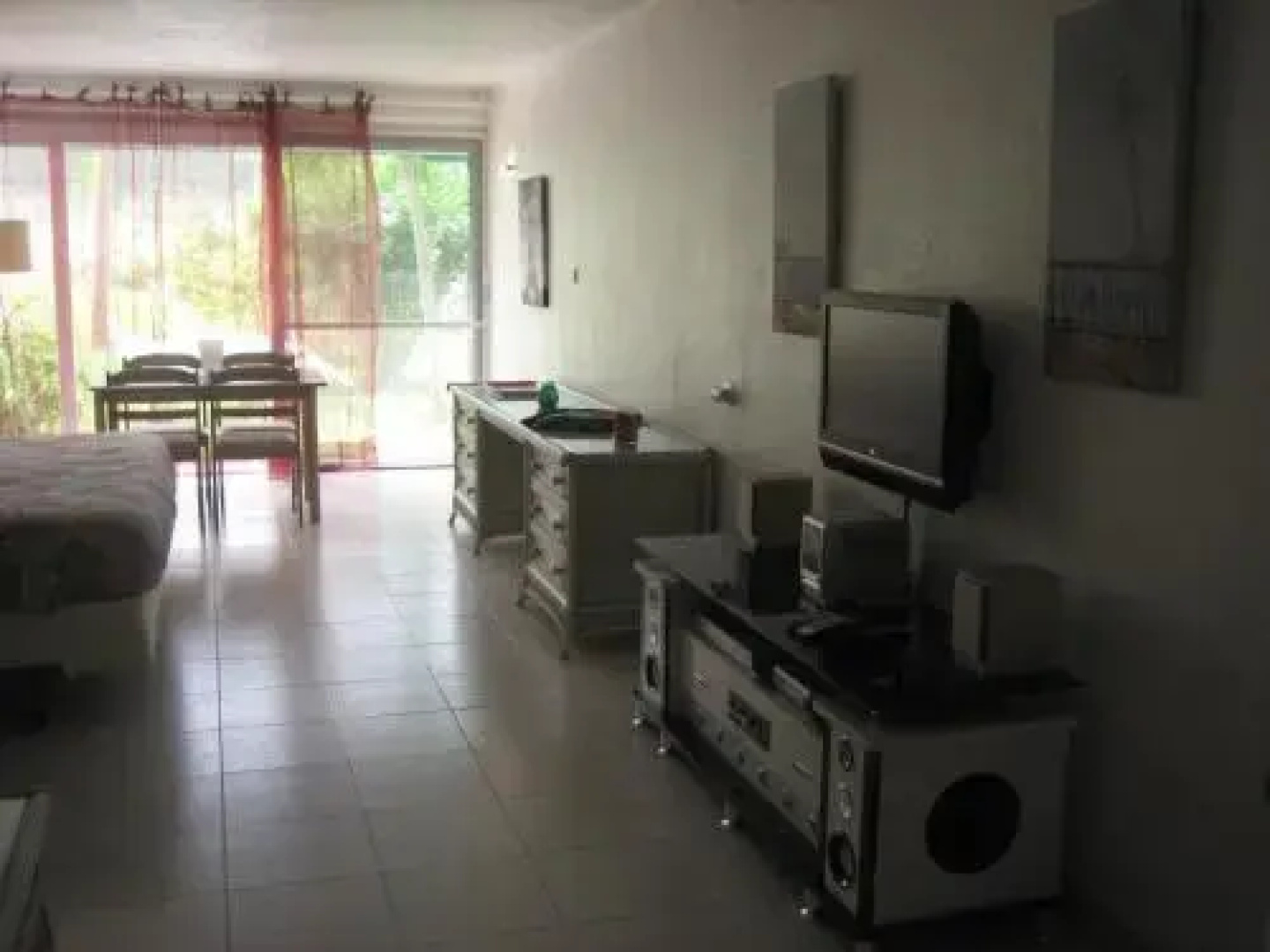 Studio 27 Orient Bay