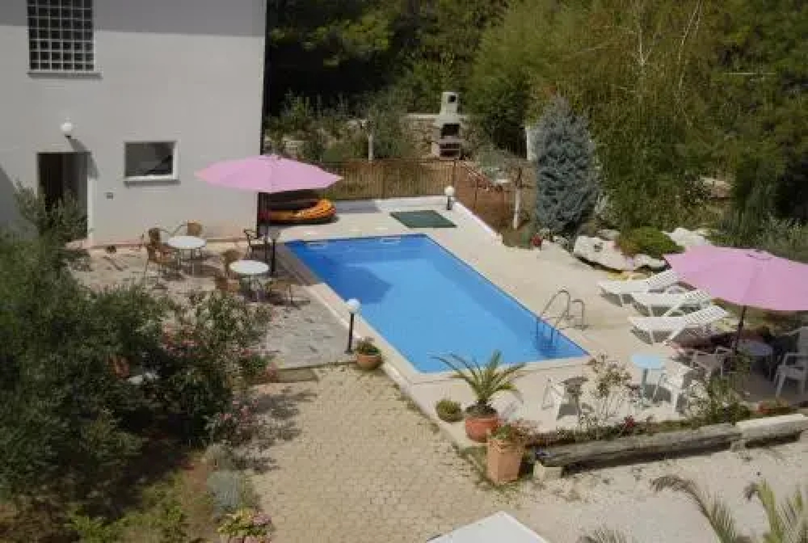 Apartments & Villa Darko