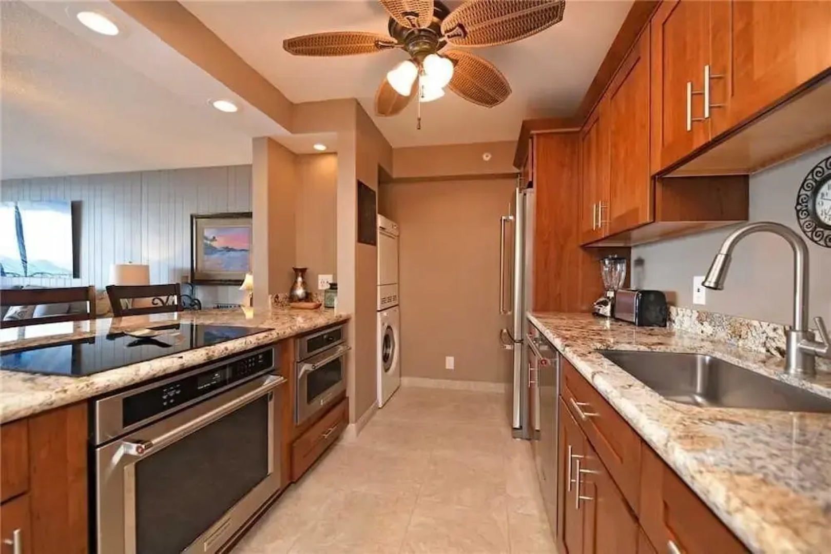 Valley Isle 509 by RedAwning