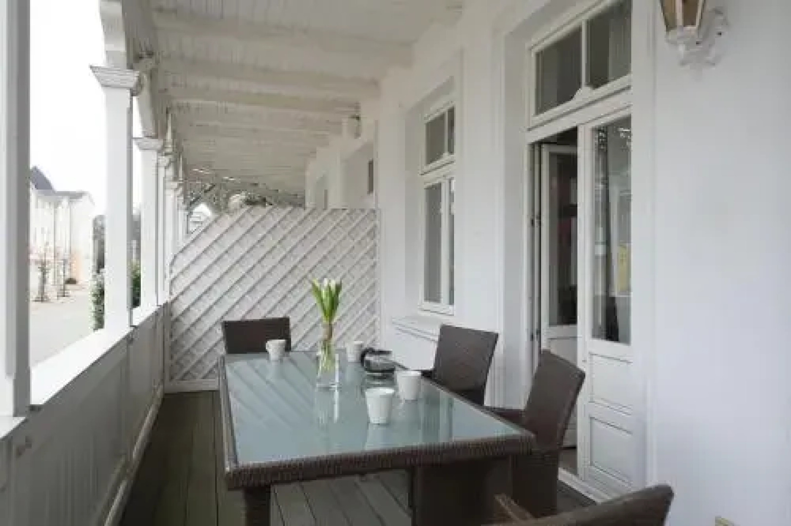 Villa Minna - Ferienwohnung 3 mit Balkon