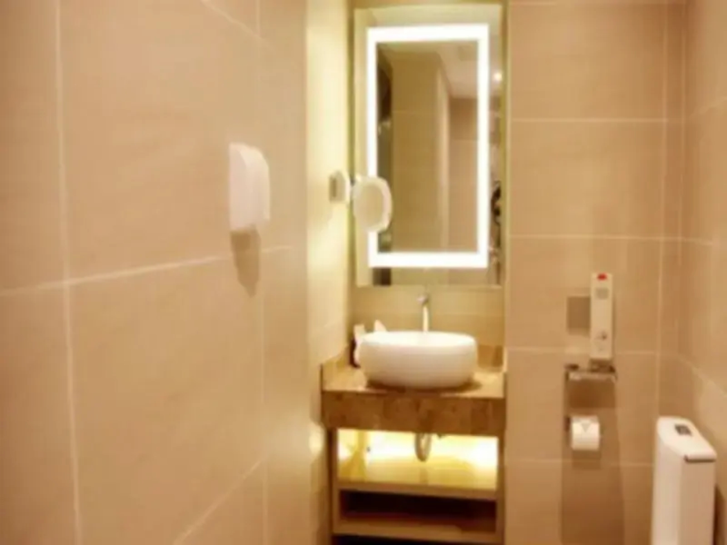 Lavande Hotel Fuxin San Yi Ba Park Branch