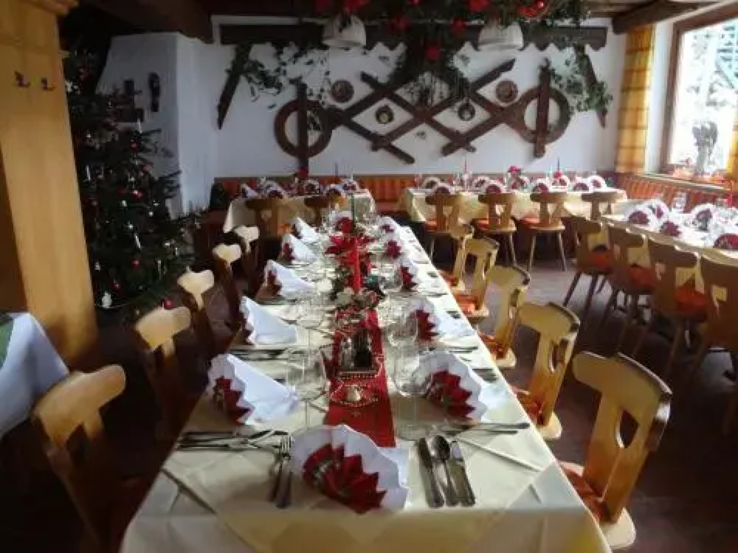 Gasthof Alpenrose und Pension Nina