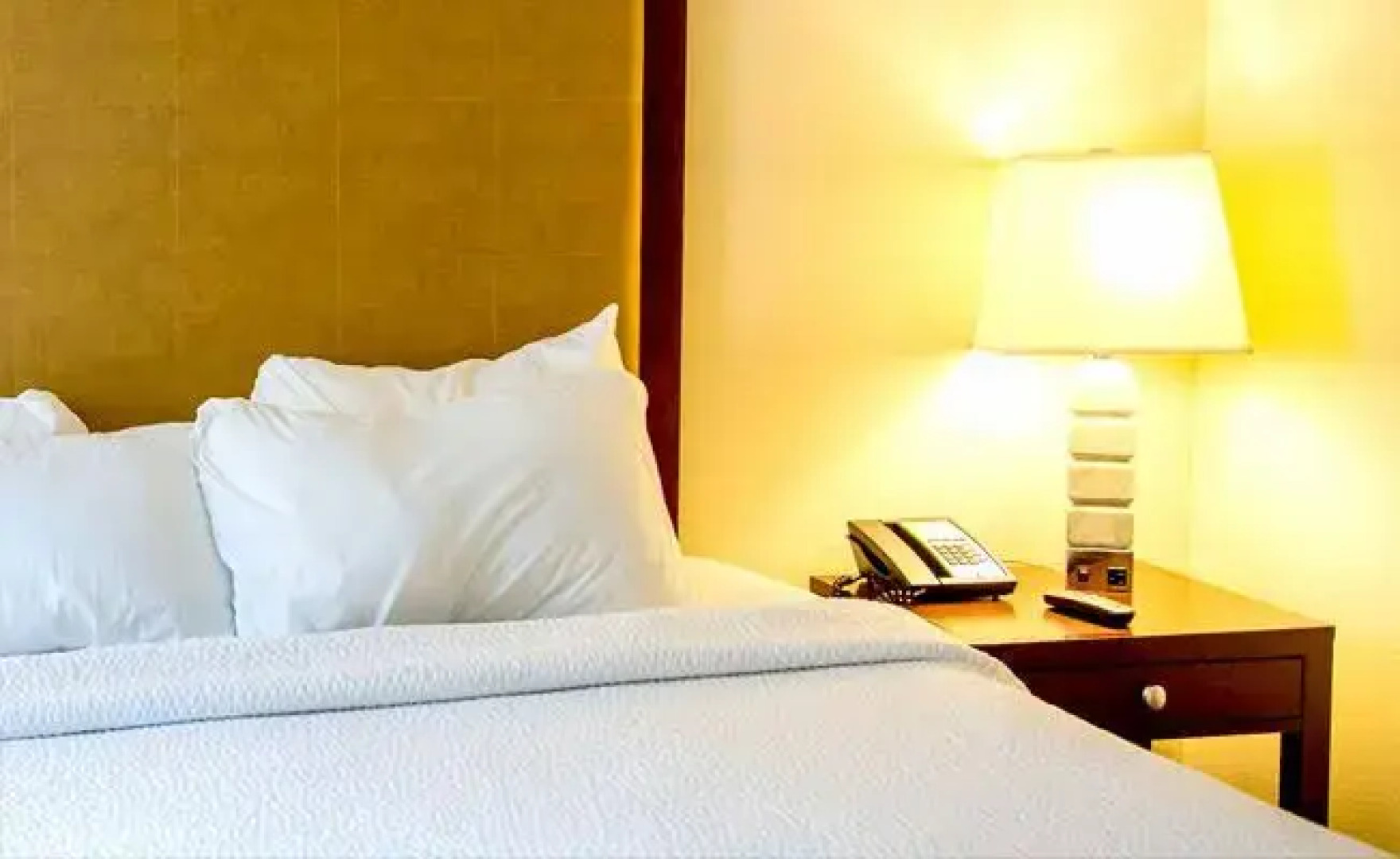 Lakeview Hecla Resort