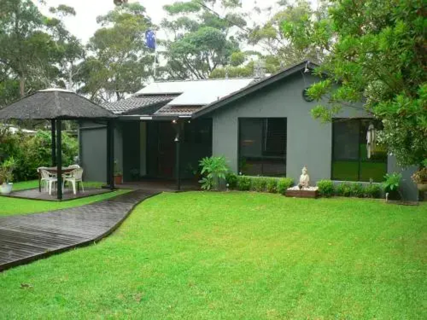 Waterfront Jervis Bay Escape Cooinda