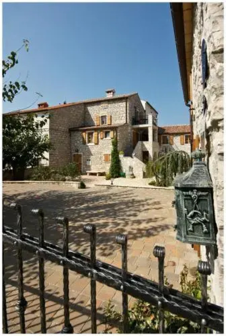 Apartments Villa Stapo