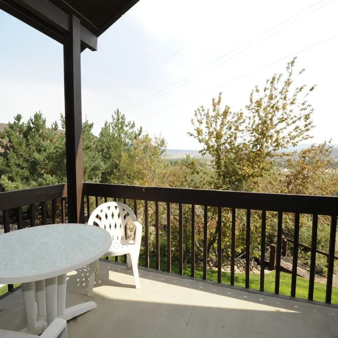 Abode at Red Pine