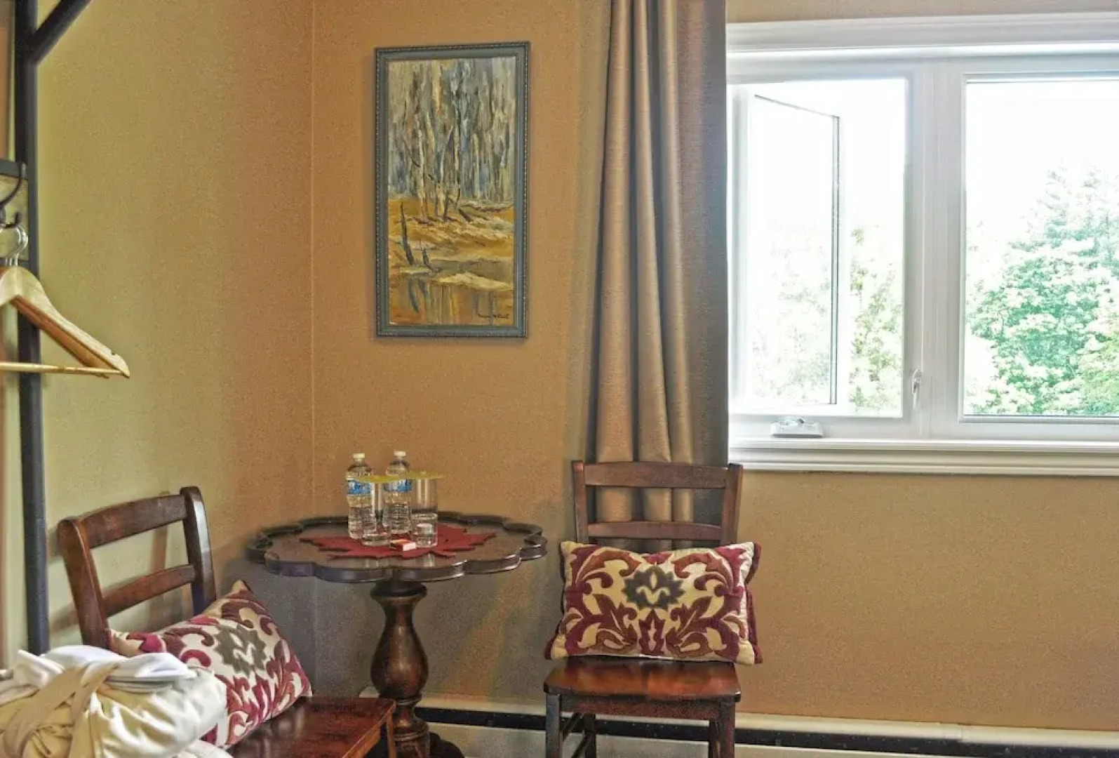 Centennial House Bed and Breakfast