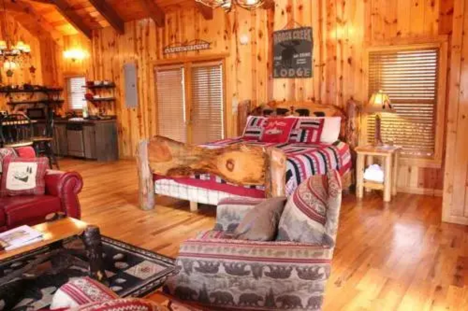 Moose Creek Lodge Studio Bedroom 1 Bathroom Cabin