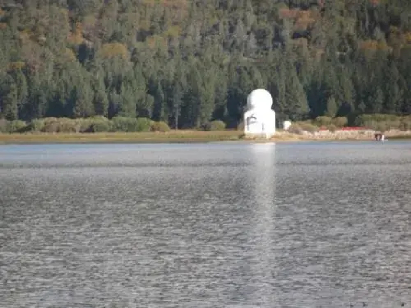 055 Lakefront Ski Getaway Cabin