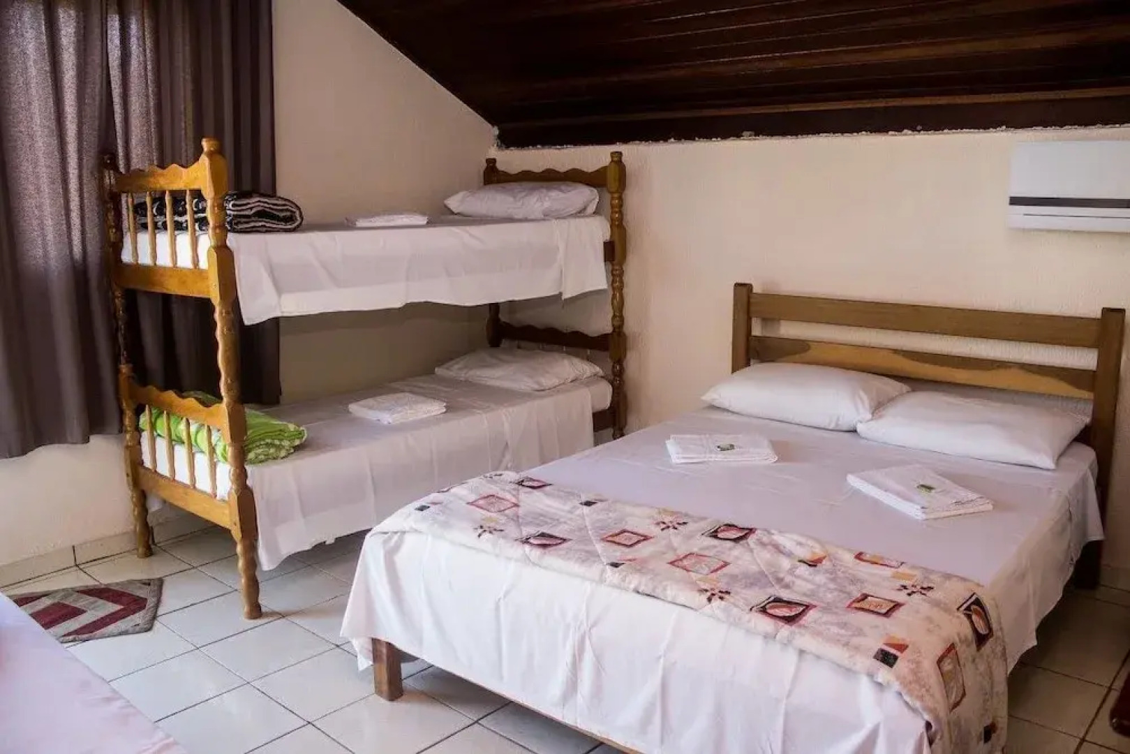 Pousada Chales de São Pedro