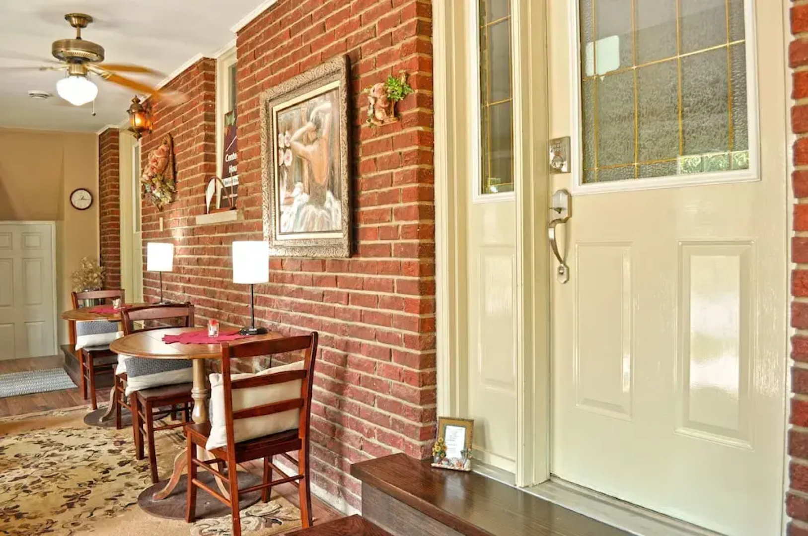 Centennial House Bed and Breakfast