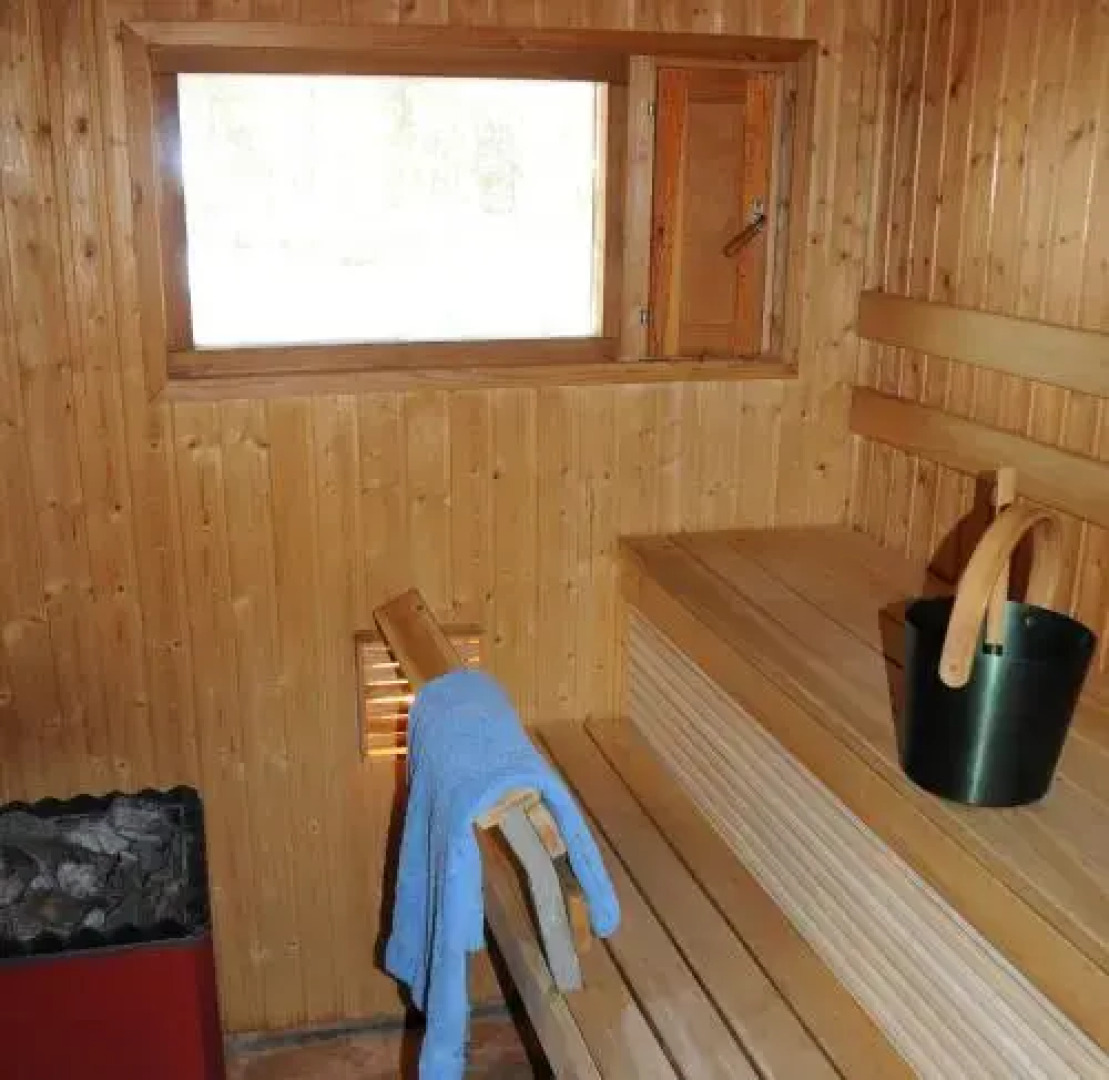 Kruununmaja (Kruunumaja)