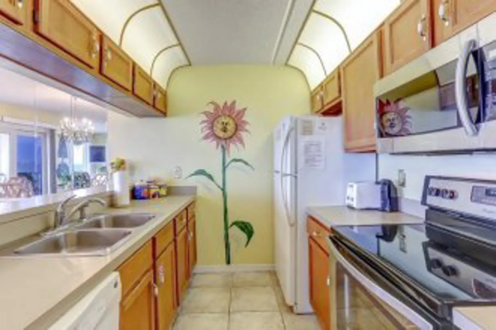 Affordable Condo with Amazing Ocean View by RedAwning