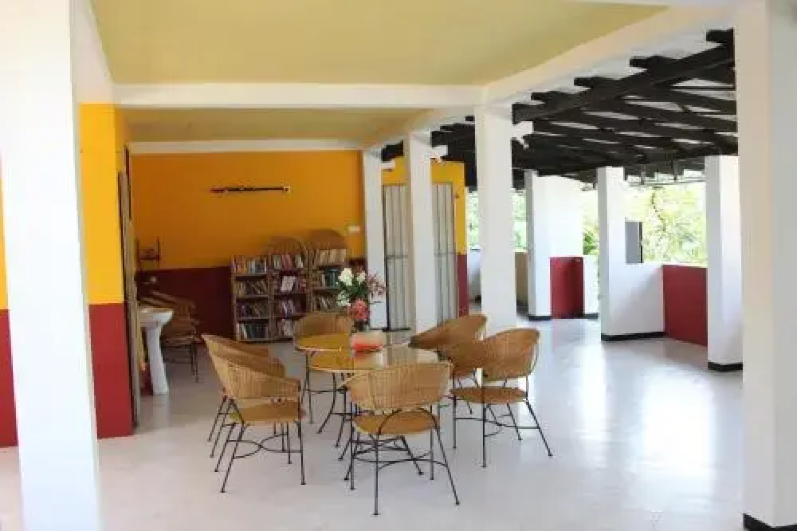 A-Prima Hotel
