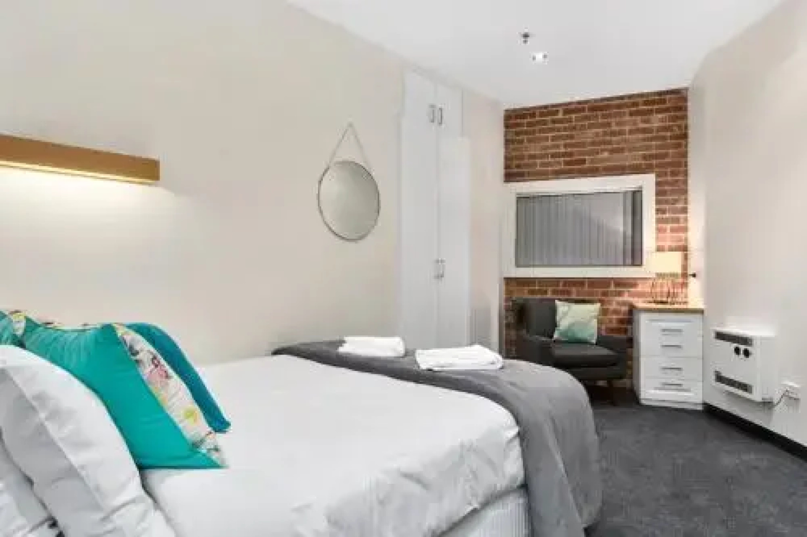 Salamanca Dockside Apartments