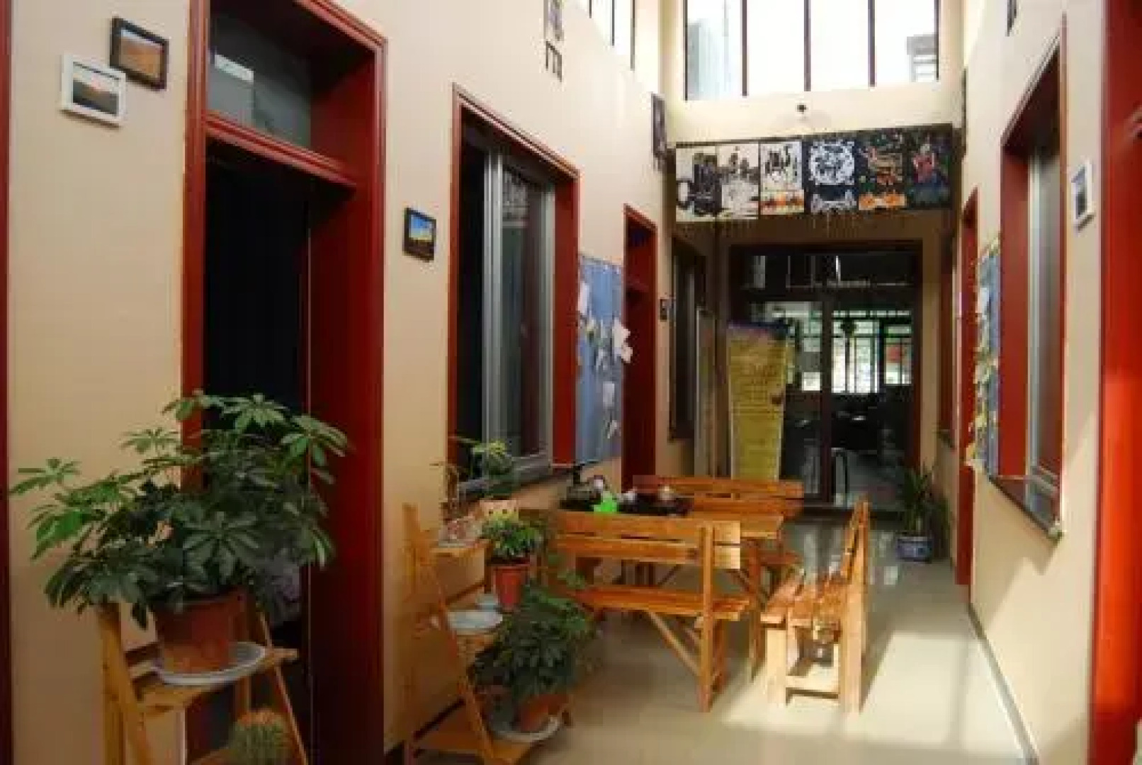 Dunhuang Brother Ge Inn